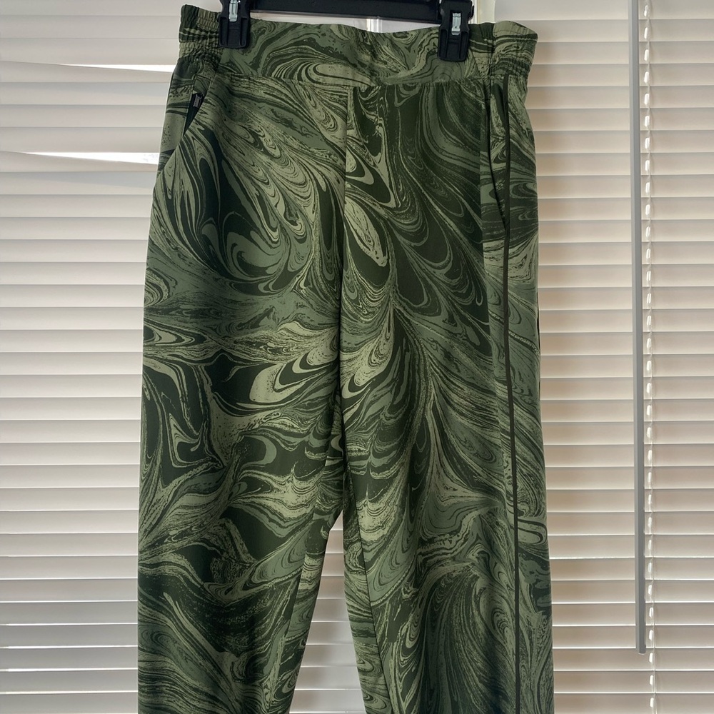 Athleta Sumi Marble Green Print Brooklyn Joggers Active Athletic Streetwear Gorp - Picture 2 of 14